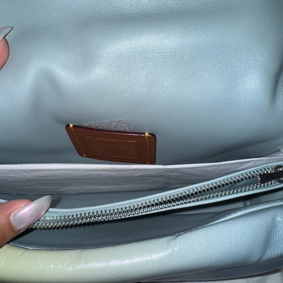 Coach Pillow Tabby LH/Aqua Multi 26 - Picture 9 of 10